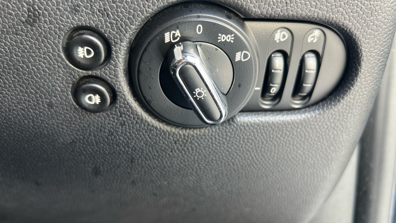 MINI Convertible 2.0 Cooper S Exclusive II 2dr Auto Petrol Convertible